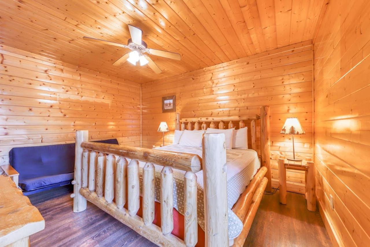 Black Bear Ridge Resort: Valhalla Manor By Dc Сев'єрвілл Екстер'єр фото