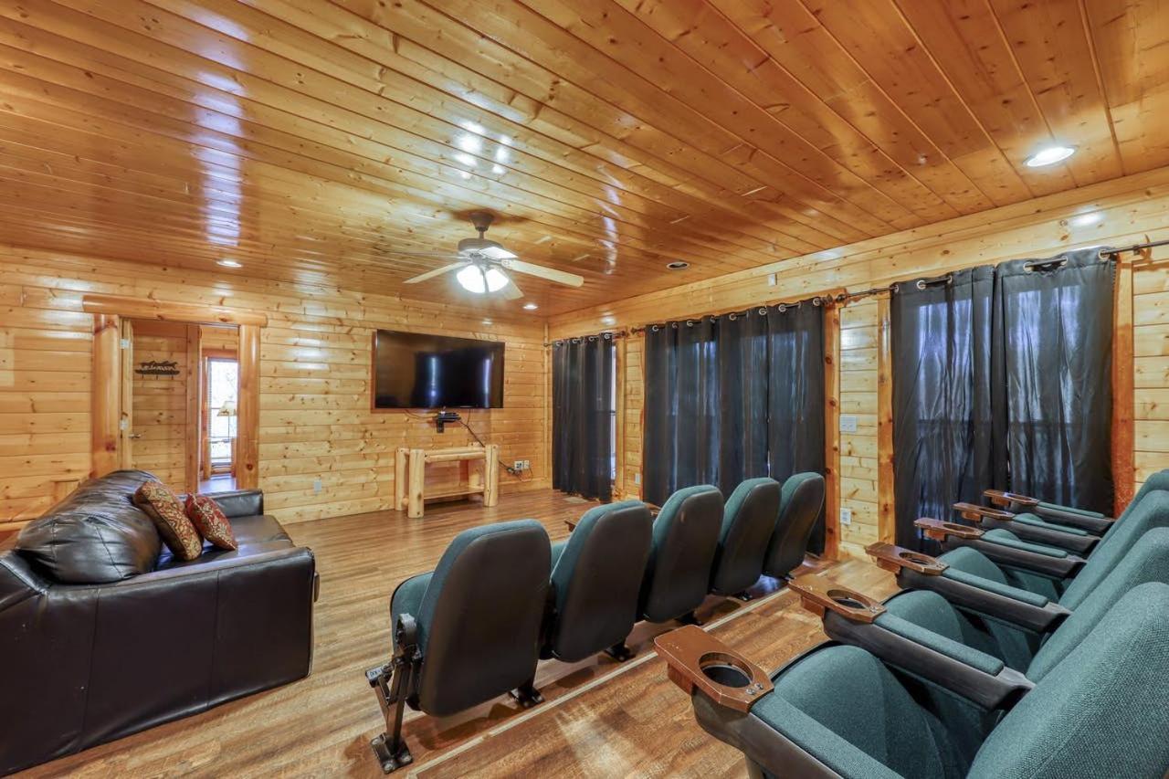Black Bear Ridge Resort: Valhalla Manor By Dc Сев'єрвілл Екстер'єр фото