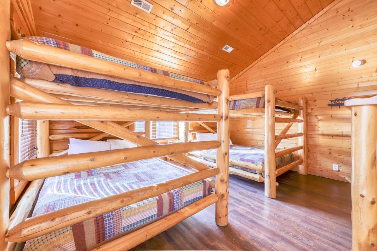 Black Bear Ridge Resort: Valhalla Manor By Dc Сев'єрвілл Екстер'єр фото